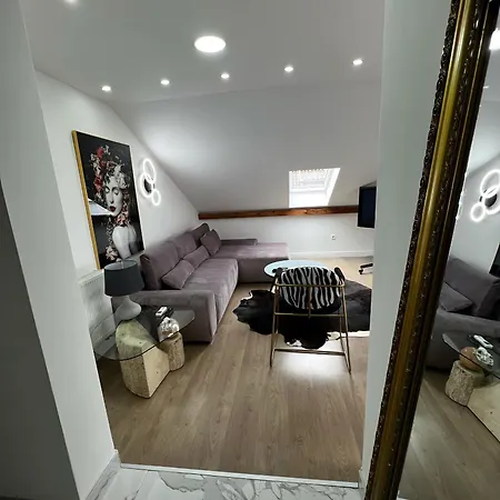 No1 Lux In Heart Of *